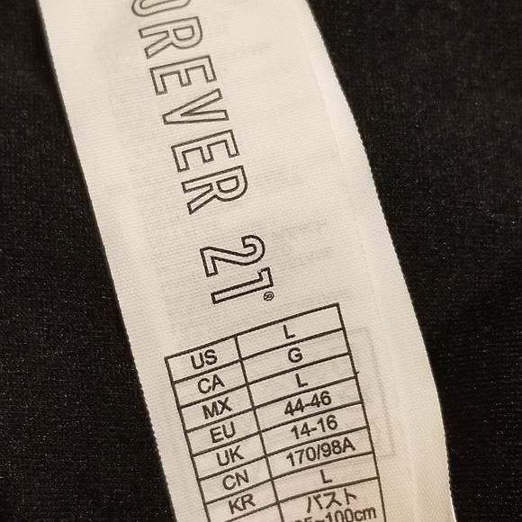 Forever21 Swim SET Top & Bottom - Daisies - Picture 8 of 10